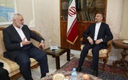 لقاء سابق بين هنية ووزير الخارجية الإيراني