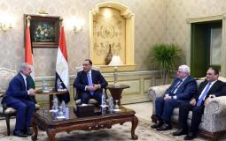 جانب من زيارة الحكومة الفلسطينية إلى مصر