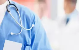 نقابة التمريض تصدر بيان توضيحي حول واقع تخصص التمريض في غزة