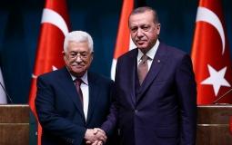 الرئيس عباس ونظيره التركي رجب طيب أردوغان