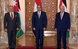 الرئيس عباس ونظرائه المصري والأردني