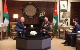 الرئيس عباس يصل عمّان ويجتمع مع العاهل الأردني