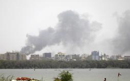 الجيش السوداني يقصف قوات الدعم السريع بالخرطوم
