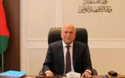 وزير الاقتصاد الوطني محمد العامور