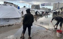 غرق خيام النازحين في مدينة غزة