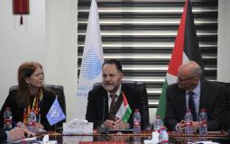 توقيع اتفاقية بمليوني دولار لتوفير احتياجات المياه الطارئة في غزة