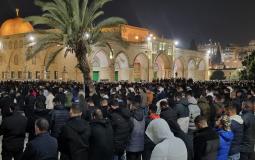 80 ألف مصل يؤدون صلاتي العشاء والتراويح بالمسجد الأقصى