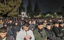 80 ألف مصل يؤدون صلاتي العشاء والتراويح بالمسجد الأقصى