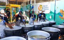 المطبخ العالمي يضطر إلى وقف الطهي في غزة