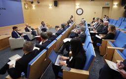 مصطفى يجتمع مع ممثلي البعثات الأوروبية