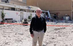 نتنياهو خلال تفقده مواقع سقوط الصواريخ الإيرانية