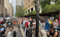 احتجاجات أمام القنصلية الإسرائيلية في شيكاغو رفضاً لتجويع غزة