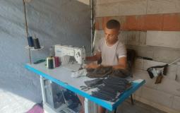 "حرفيو غزة.. أنامل تصنع الأمل تحت النار"