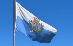 علم سان مارينو