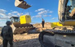 وضع المكعبات الصفراء الإسرائيلية في شرق قطاع غزة