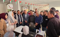 وفد من مجلس أمناء جامعة الأزهر في غزة يثني على ما تحقق من إنجازات