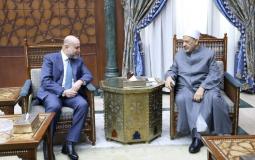 محمود الهباش خلال لقاء أحمد الطيب شيخ الأزهر