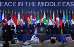 "الحرمان المُدار": لماذا يفشل "مجلس سلام" ترامب في اختبار غزة؟