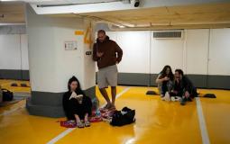 إسرائيل تخفف قيود الجبهة الداخلية وتسمح بعودة العمل بشروط