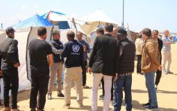 وفدان أمميان يوثّقان عودة التعليم في مخيمي الزهراء ونتساريم