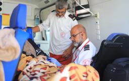 الهلال الأحمر يُجلي 38 مريضًا من غزة للعلاج في الخارج عبر معبر رفح