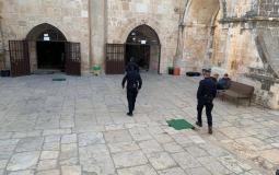 شرطة الاحتلال ومستوطنون يقتحمون الأقصى ومصلى باب الرحمة