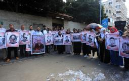 وقفة في غزة تضامناً مع الأسير سامر عربيد