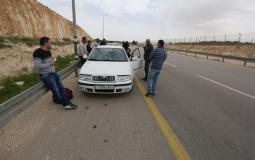 الأجهزة الأمنية الفلسطينية تمنع عودة العمال إلي أراضي 48 وتحتجز المركبات التي تقلهم في ظل انتشار فيروس كورنا
