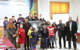 الثقافة بغزة تفتتح مخيمًا تدريبيًا للأطفال الموهوبين في الرسم