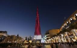 علم قطر على برج خليفة