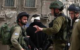 اعتقال شابين بتهمة إلقاء حجارة في القدس