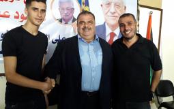 اللواء أبو وردة يسلم منحة الرئيس عباس لأوائل الطلبة بشمال غزة 
