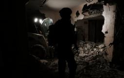 قوات الاحتلال تفجر منزل عائلة الشهيد عمر أبو ليلى في سلفيت