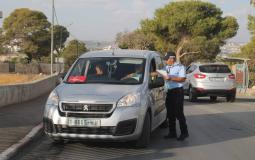 الشرطة الفلسطينية تنفذ حملة توعية حول المرور