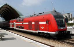 الجدار مصمم لحماية القطار الذي يسير في المنطقة المكشوفة من جهة قطاع غزة - توضيحية