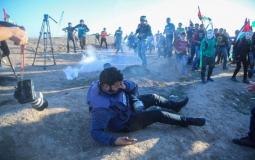 اصابة المصور الصحفي عطية درويش على حدود غزة