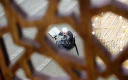 تمديد اغلاق مساجد غزة