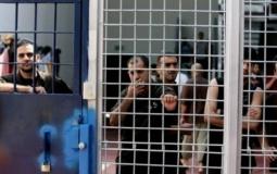 اسرى في سجون الاحتلال الاسرائيلي - ارشيف