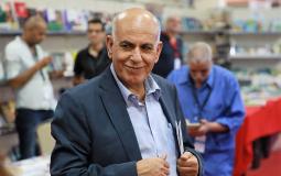 الكاتب فتحي البس