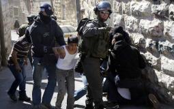 اعتقال الاحتلال للاطفال الفلسطينيين 