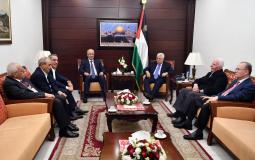 لقاء الرئيس محمود عباس برئيس الوزراء ورئيس جهاز المخابرات