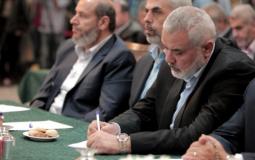 رئيس المكتب السياسي لحركة حماس إسماعيل هنية وقادة حماس