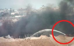 الاحتلال يحاول إخماد نيران الاطارات بالمياه العادمة