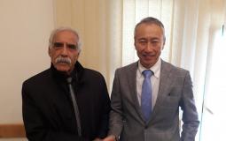 محافظ غزة يلتقي السفير الياباني تاكيشي اوكوبو