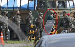 مهاجم توتنهام الانجليزي يبدأ أولى تدريباته العسكرية في بلاده