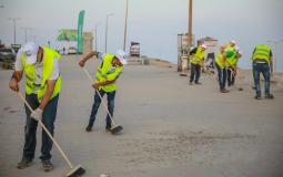 مبادرة كريم لتنظيف شاطئ غزة