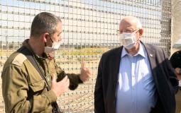 الرئيس الإسرائيلي يزور حدود غزة