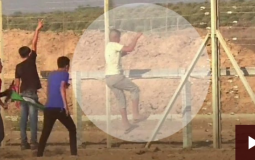 لحظة استشهاد الطفل عثمان حلس على حدود غزة