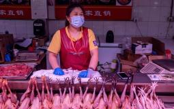 الصين تمنع ذبح الدواجن وبيعها في الأسواق خشية كورونا