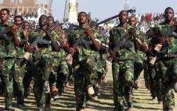 الجيش السوداني يتحرك بعد إطلاق نار كثيف من قوات أمنية غاضبة